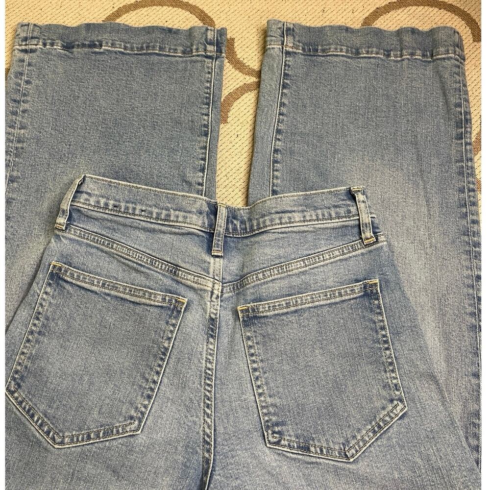 GAP denim High Rise Wide Leg Crop Light Wash Blue Jeans, size 4 - Picture 2 of 11